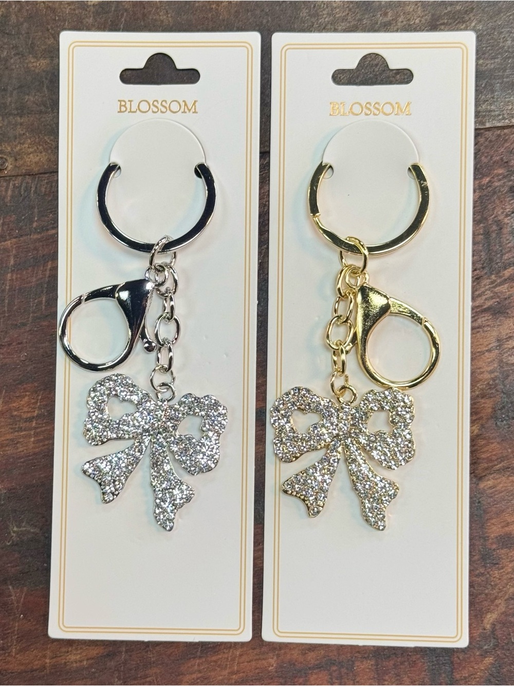 Blossom Sparkling Bow Key & Card‎ Holder - Silver and Gold